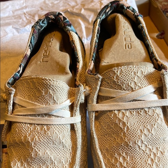 Buckle Wendy Pink Boho Aztec Shoes - Picture 9 of 10